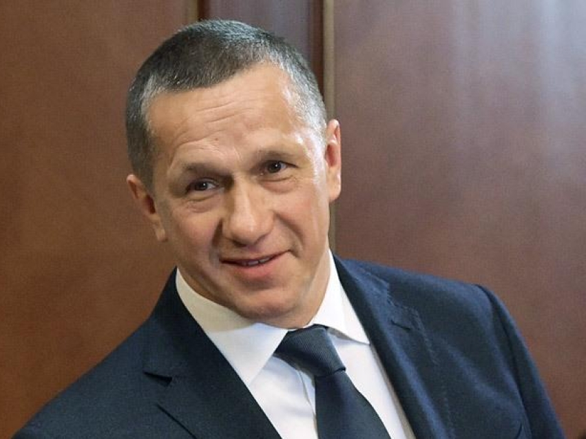 Юрий Трутнев: Главной ценностью всех времен и народов были и остаются красивые, сильные и мудрые женщины